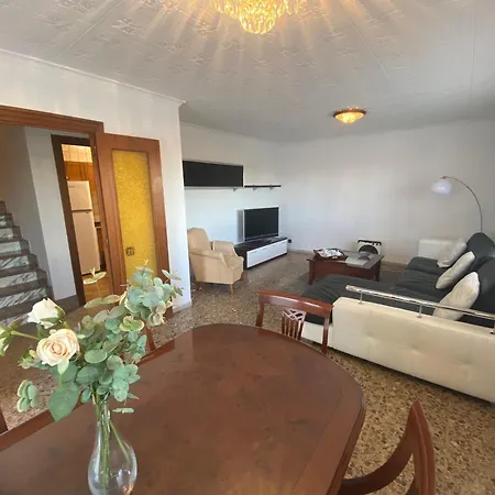 Casa La Pineda Salou, Playa Y Port Aventura בית נופש