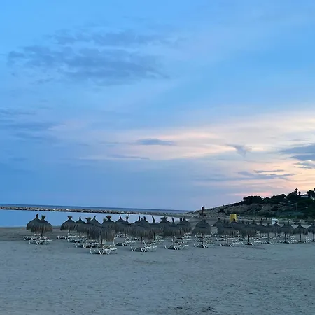 בית נופש Casa La Pineda Salou, Playa Y Port Aventura סאלו